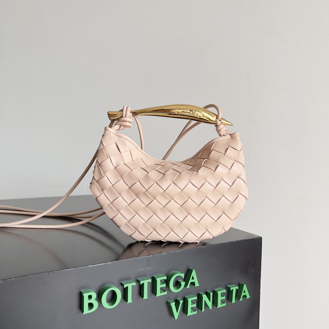 Bottega Veneta Hobo Bags